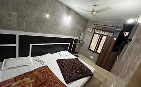 Rp Yatri Niwas